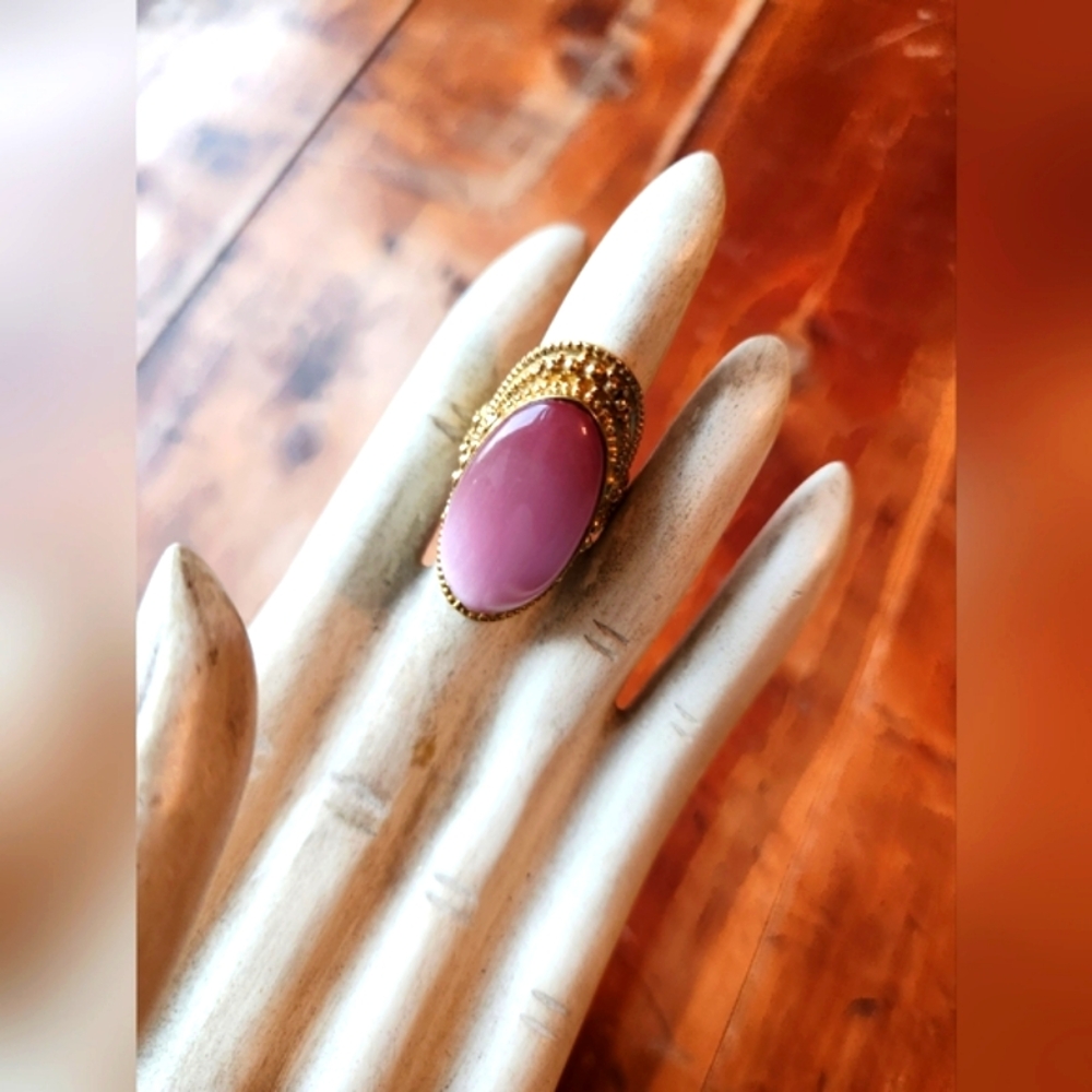 Pink Cat's Eye Statement Ring with Beautiful Filigree Detailing - Picture 6 of 16